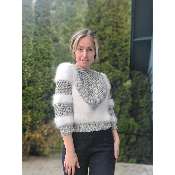 Vintage Canadian Hand Made Silver Knit White Angora  Sweater 80s Sz S - Picture 5 of 15